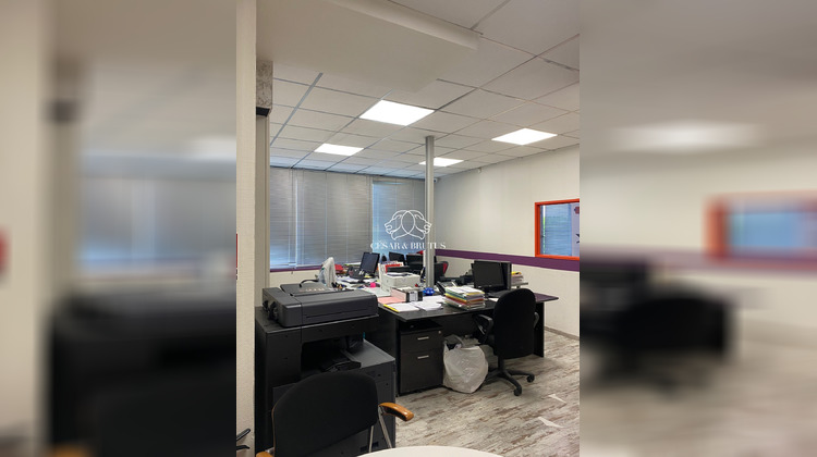 Ma-Cabane - Vente Divers Villeurbanne, 93 m²