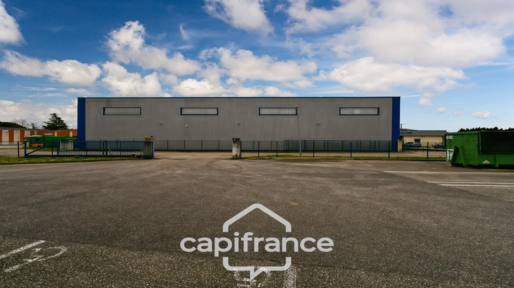 Ma-Cabane - Vente Divers VIRAZEIL, 3841 m²