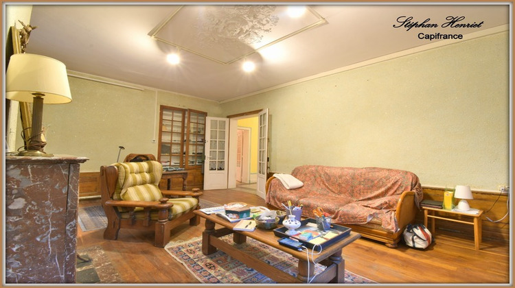 Ma-Cabane - Vente Divers VOUZIERS, 254 m²