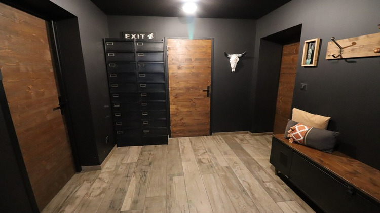 Ma-Cabane - Vente Divers YSSINGEAUX, 157 m²