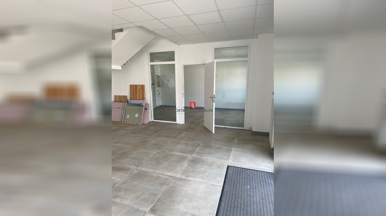 Ma-Cabane - Vente Divers Yvrac, 413 m²