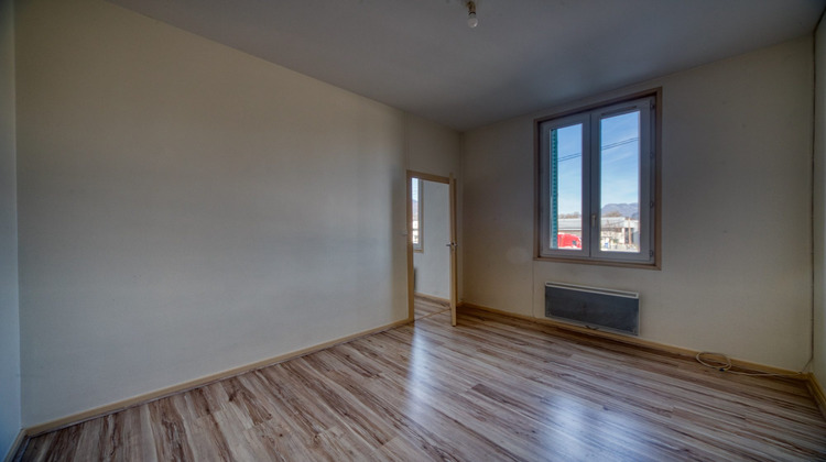 Ma-Cabane - Vente Immeuble Échirolles, 288 m²