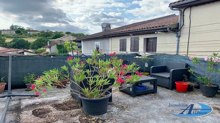 Ma-Cabane - Vente Immeuble AGONAC, 180 m²