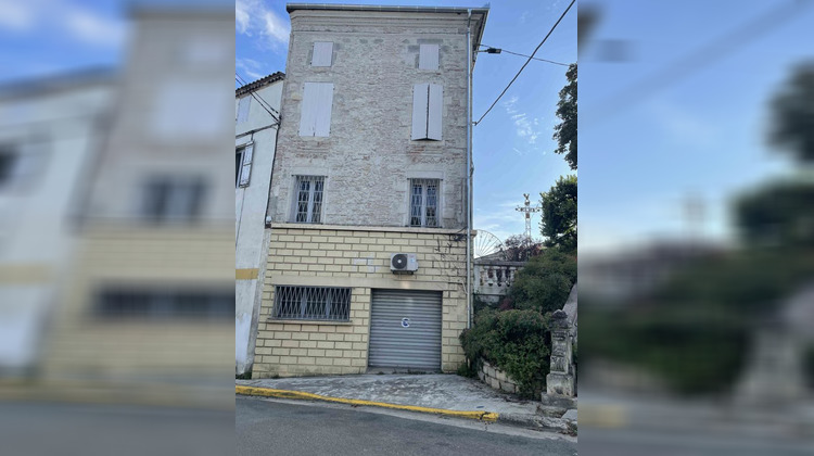 Ma-Cabane - Vente Immeuble AIGUILLON, 261 m²