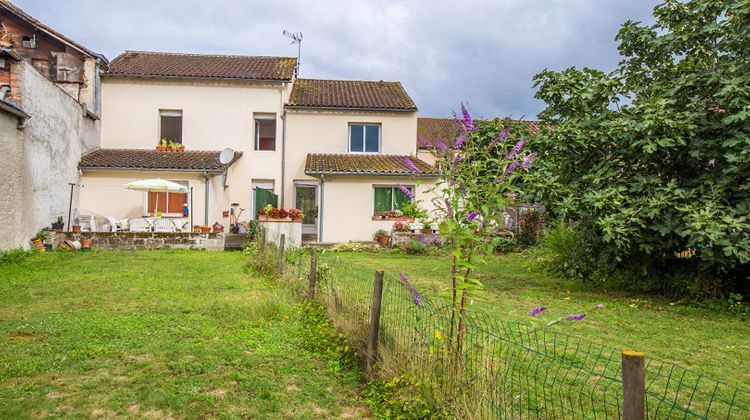 Ma-Cabane - Vente Immeuble AIRE-SUR-L'ADOUR, 237 m²