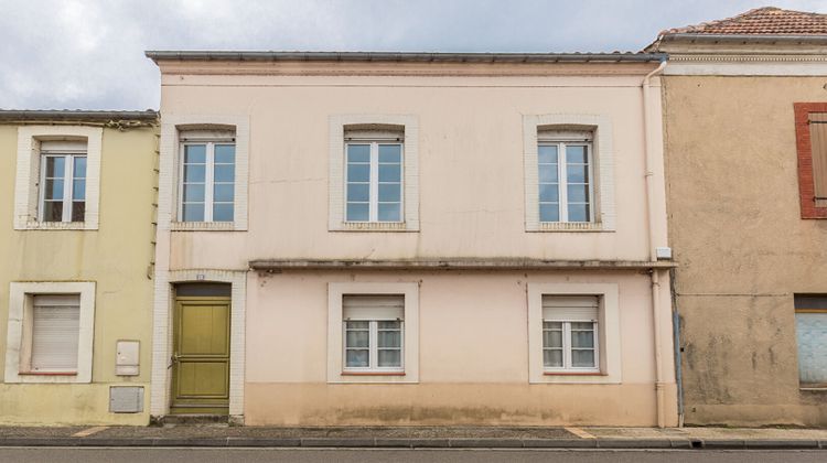 Ma-Cabane - Vente Immeuble AIRE-SUR-L'ADOUR, 237 m²