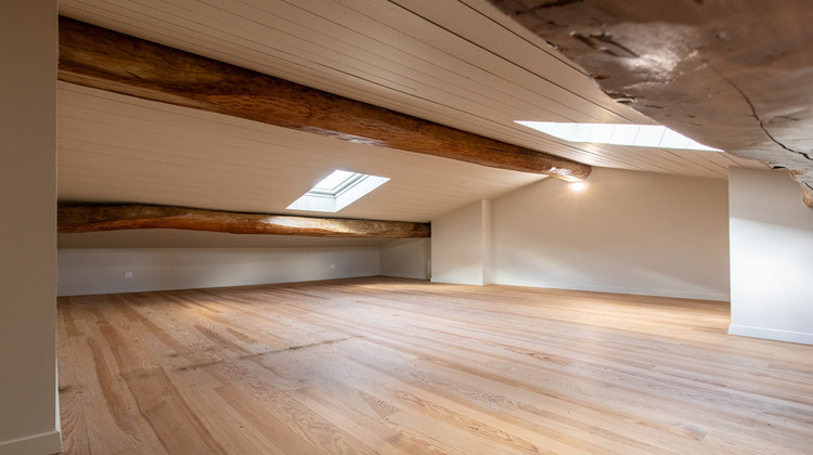 Ma-Cabane - Vente Immeuble AIRE-SUR-L'ADOUR, 159 m²