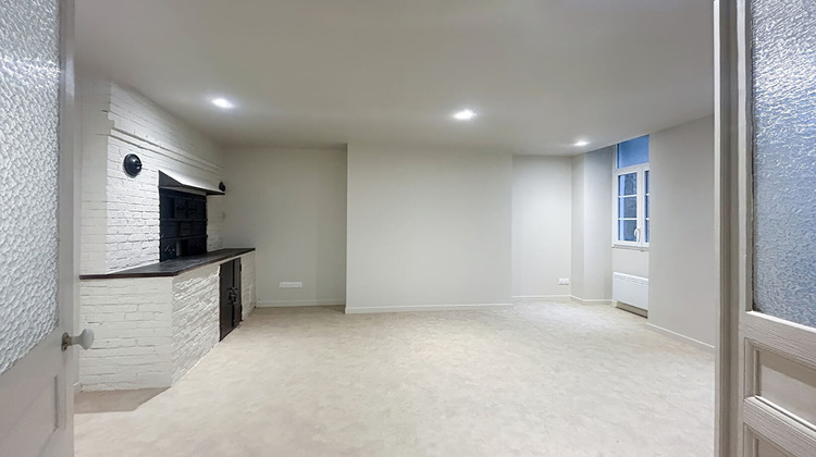 Ma-Cabane - Vente Immeuble AIRE-SUR-L'ADOUR, 159 m²