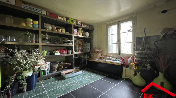 Ma-Cabane - Vente Immeuble Allassac, 148 m²