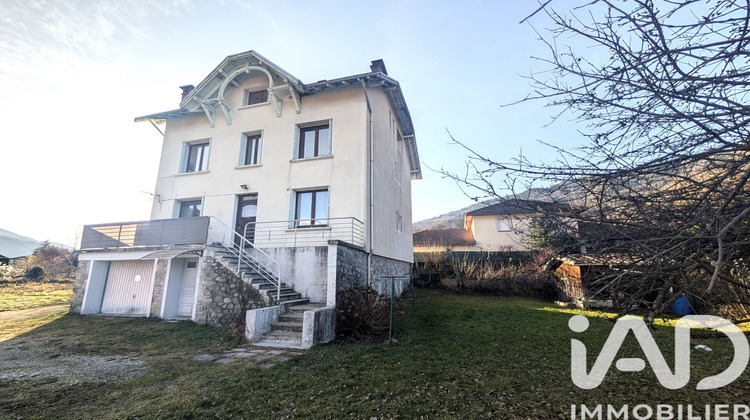 Ma-Cabane - Vente Immeuble Allevard, 180 m²