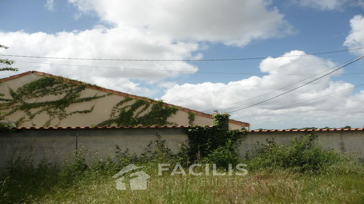 Ma-Cabane - Vente Immeuble Ambarès-et-Lagrave, 350 m²