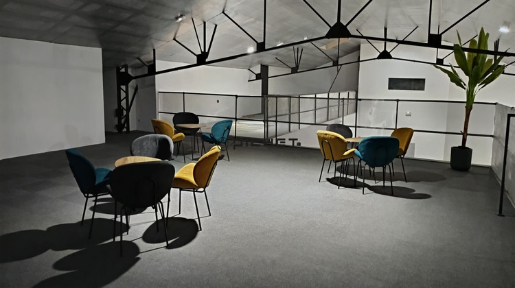 Ma-Cabane - Vente Immeuble ANGOULEME, 911 m²