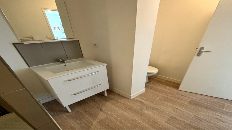 Ma-Cabane - Vente Immeuble ANGOULEME, 80 m²