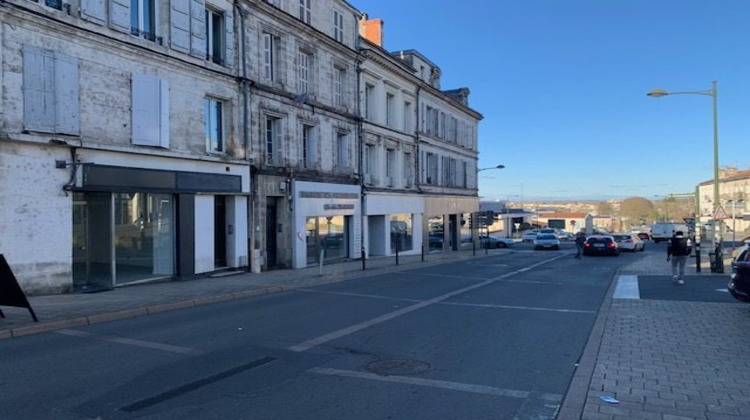 Ma-Cabane - Vente Immeuble Angoulême, 183 m²