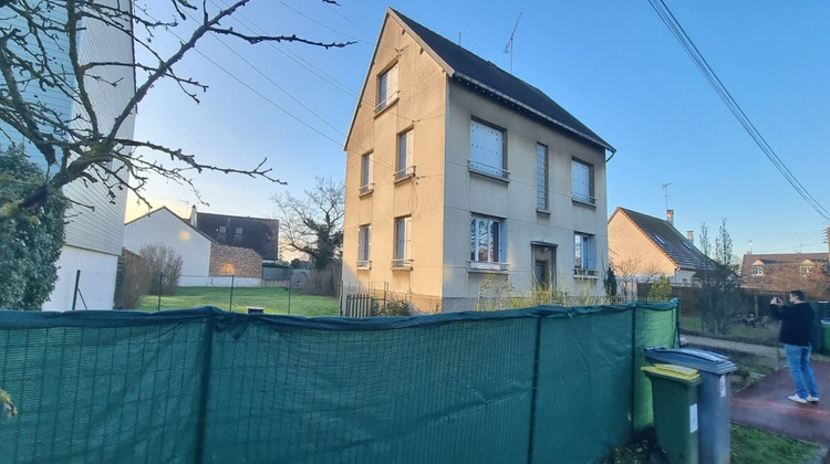 Ma-Cabane - Vente Immeuble Aubergenville, 187 m²