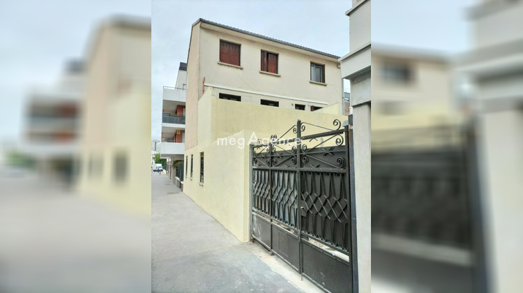 Ma-Cabane - Vente Immeuble AUBERVILLIERS, 170 m²