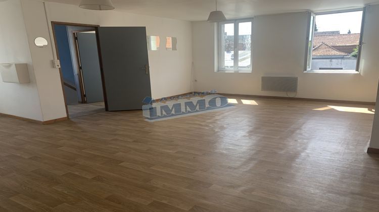 Ma-Cabane - Vente Immeuble Avesnes-le-Comte, 209 m²