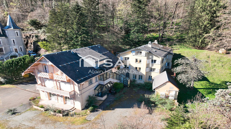 Ma-Cabane - Vente Immeuble Bagneres-de-Luchon, 1300 m²