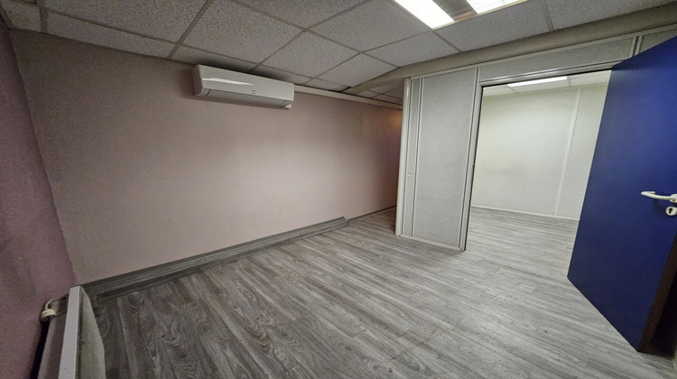 Ma-Cabane - Vente Immeuble BAGNOLS SUR CEZE, 135 m²