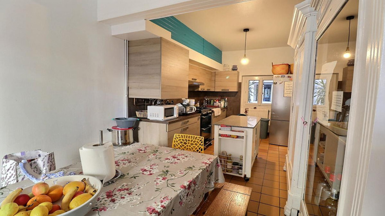 Ma-Cabane - Vente Immeuble BAGNOLS SUR CEZE, 350 m²