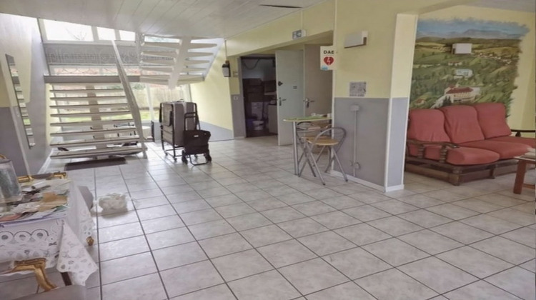 Ma-Cabane - Vente Immeuble BAINS LES BAINS, 353 m²