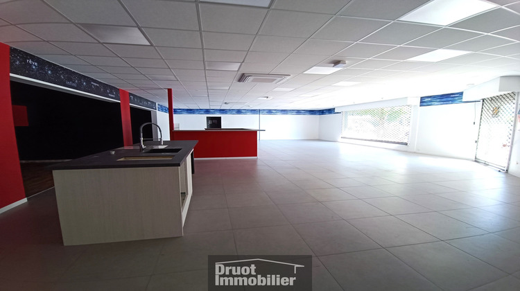 Ma-Cabane - Vente Immeuble Baraqueville, 220 m²