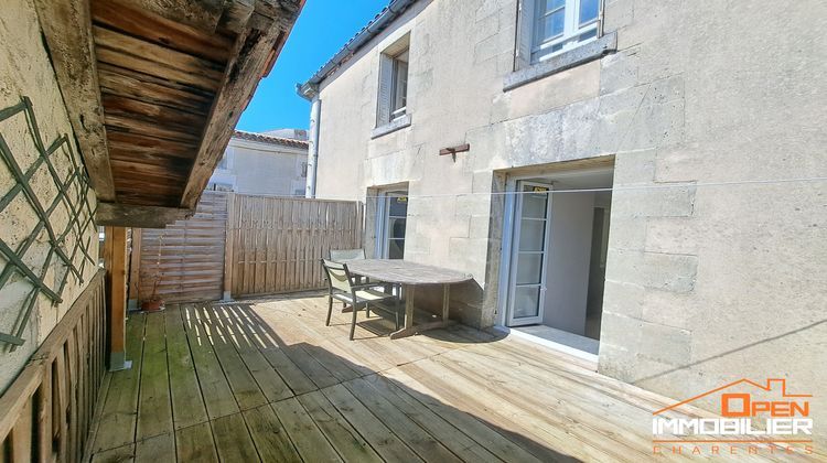 Ma-Cabane - Vente Immeuble Barbezieux-Saint-Hilaire, 164 m²