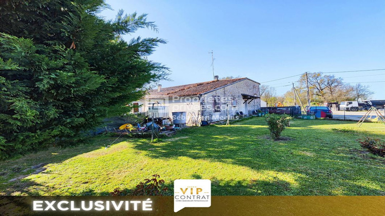 Ma-Cabane - Vente Immeuble BARBEZIEUX SAINT HILAIRE, 458 m²