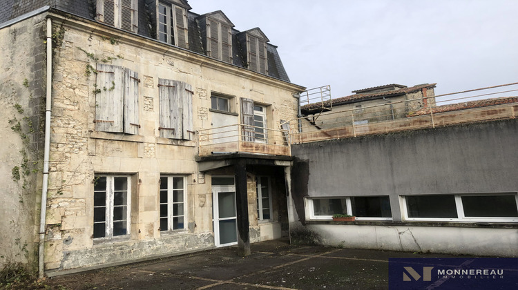 Ma-Cabane - Vente Immeuble Barbezieux-Saint-Hilaire, 500 m²