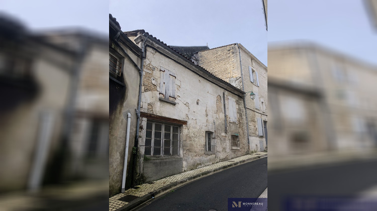 Ma-Cabane - Vente Immeuble Barbezieux-Saint-Hilaire, 500 m²