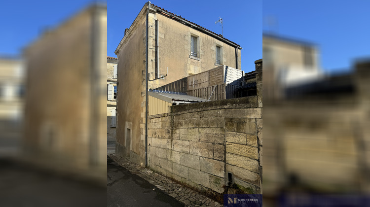 Ma-Cabane - Vente Immeuble Barbezieux-Saint-Hilaire, 143 m²