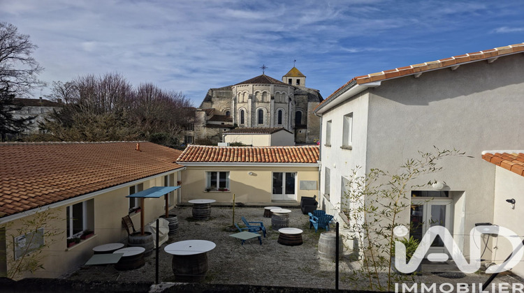 Ma-Cabane - Vente Immeuble Barbezieux-Saint-Hilaire, 400 m²