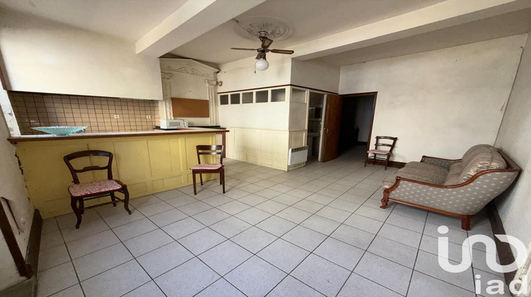 Ma-Cabane - Vente Immeuble Beaumont-de-Lomagne, 252 m²