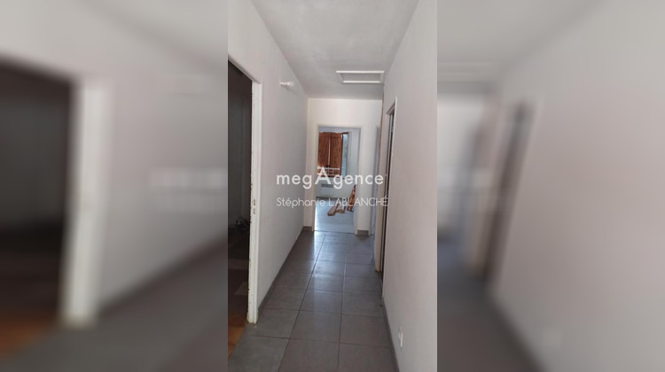 Ma-Cabane - Vente Immeuble BEAUMONT DE LOMAGNE, 162 m²