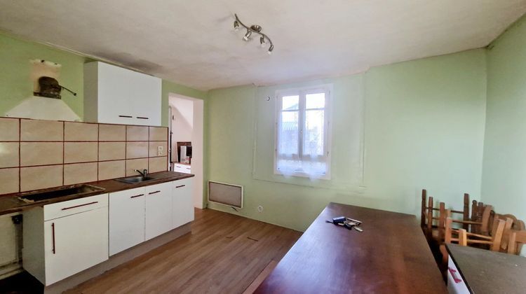 Ma-Cabane - Vente Immeuble Beaumont-le-Roger, 112 m²