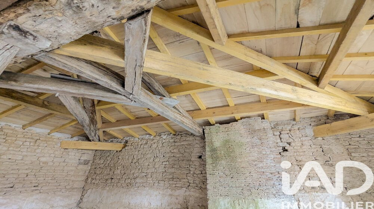 Ma-Cabane - Vente Immeuble Beauvais-sur-Matha, 160 m²