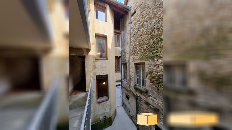 Ma-Cabane - Vente Immeuble Belley, 179 m²