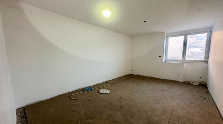 Ma-Cabane - Vente Immeuble BESANCON, 488 m²