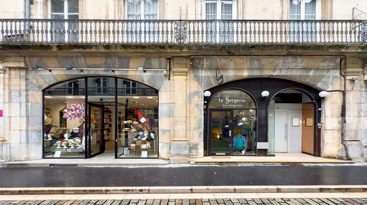 Ma-Cabane - Vente Immeuble BESANCON, 630 m²