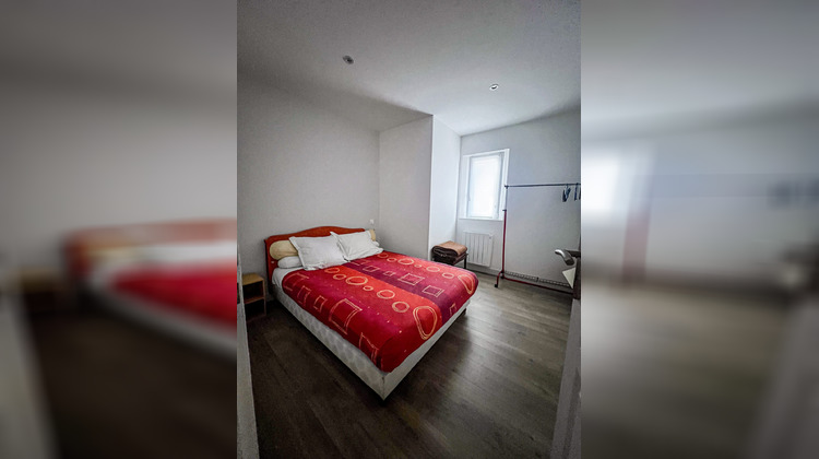 Ma-Cabane - Vente Immeuble Besse-et-Saint-Anastaise, 1300 m²