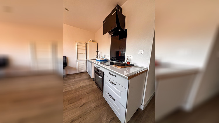 Ma-Cabane - Vente Immeuble Besse-et-Saint-Anastaise, 1300 m²