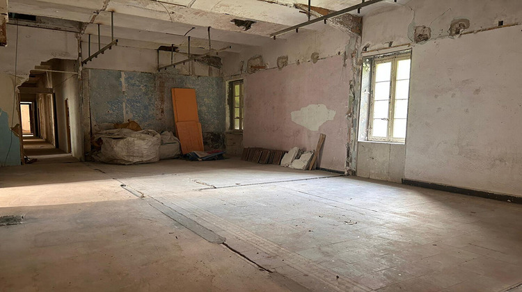 Ma-Cabane - Vente Immeuble BESSEGES, 1500 m²