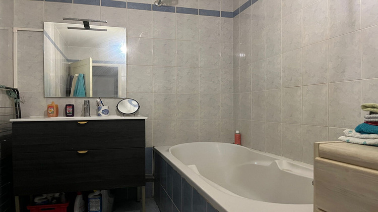 Ma-Cabane - Vente Immeuble BEURE, 671 m²