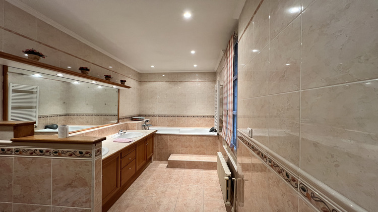 Ma-Cabane - Vente Immeuble Béziers, 323 m²