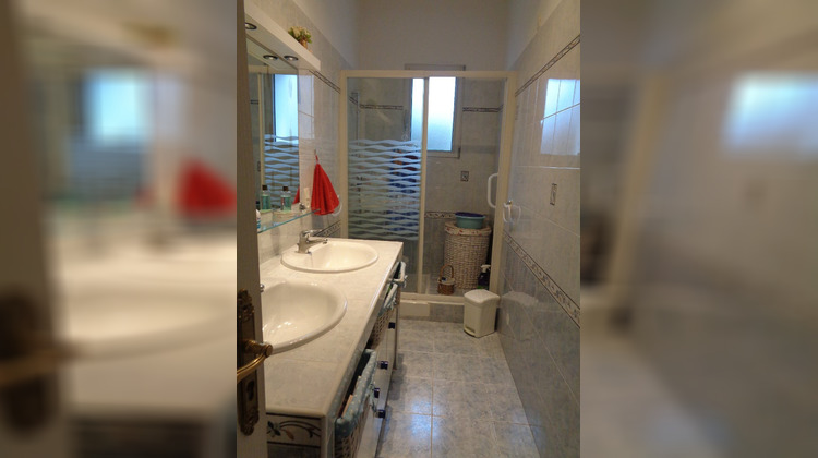 Ma-Cabane - Vente Immeuble BEZIERS, 180 m²