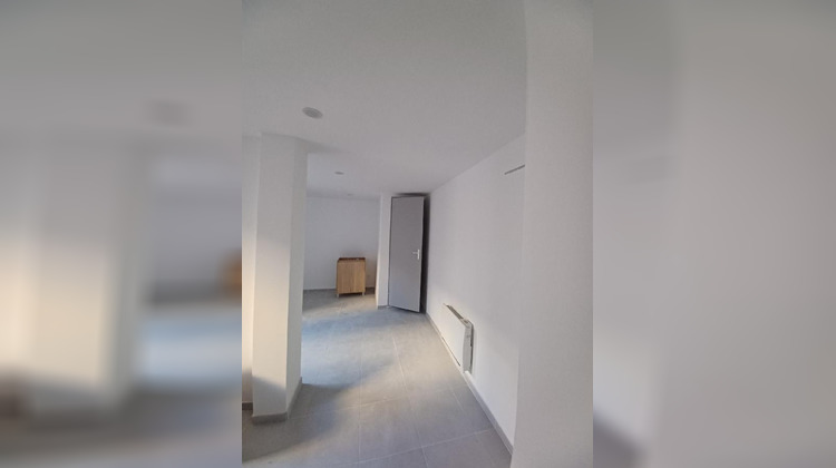 Ma-Cabane - Vente Immeuble BEZIERS, 68 m²
