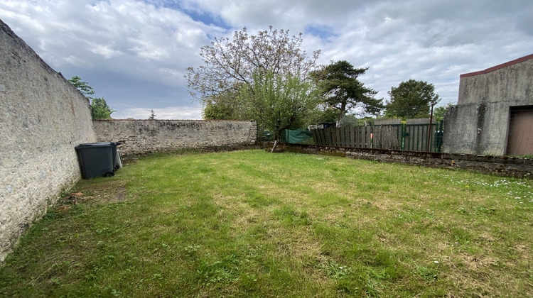 Ma-Cabane - Vente Immeuble Boiscommun, 150 m²