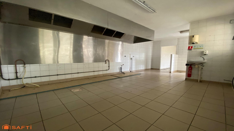 Ma-Cabane - Vente Immeuble Bon-Encontre, 331 m²