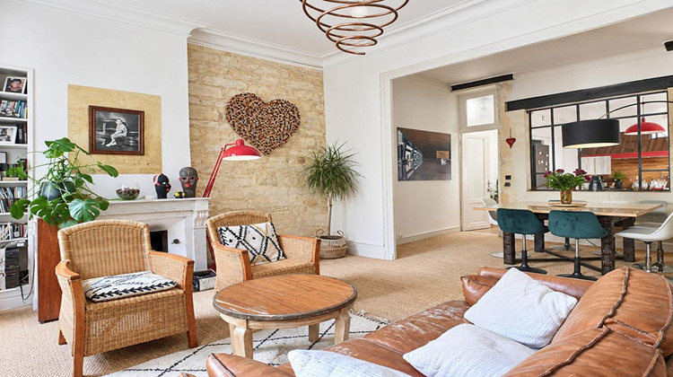 Ma-Cabane - Vente Immeuble BORDEAUX, 238 m²