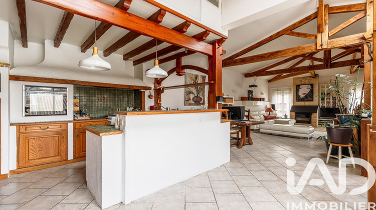 Ma-Cabane - Vente Immeuble Bordeaux, 205 m²